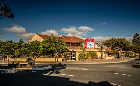 Port Noarlunga Hotel - Events Australia 0