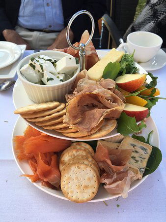 Kingfishers Cafe Restaurant - Tourism Bookings 0