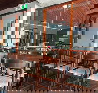 Finbar's Lounge Bar - Accommodation Europe