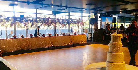 Alfresco Brasserie - Accommodation Europe 5