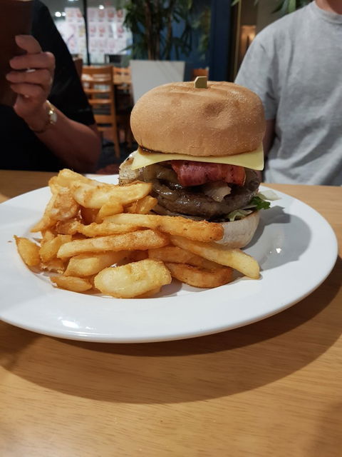 Royal Hotel - Events Australia 5