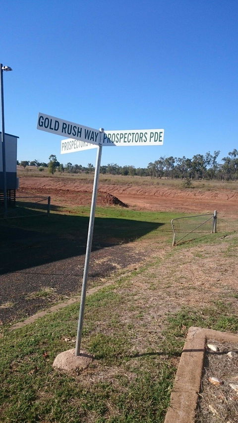 Clermont Caravan Park - Events Australia 3