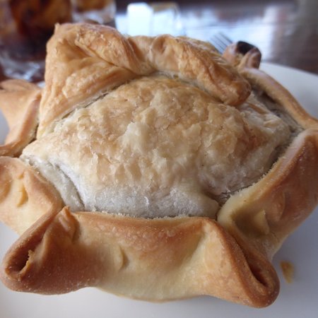 Pinnacle Hotel - Events Australia 0