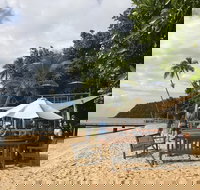 Sunset Bar Dunk Island - Events Australia