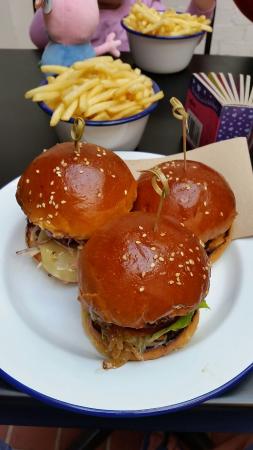 Burger Burger - Events Australia 0