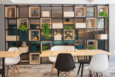 Metro Aspire Hotel Sydney - Events Australia 15