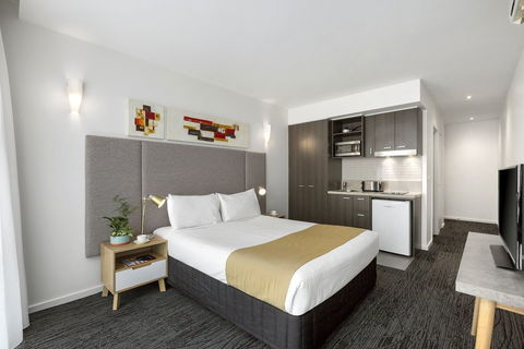 Quest Caroline Springs - Tourism Bookings 12