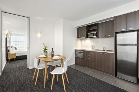 Quest Caroline Springs - Tourism Bookings 13