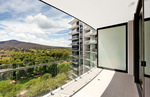 Astra Canberra Manhattan - Events Australia 11