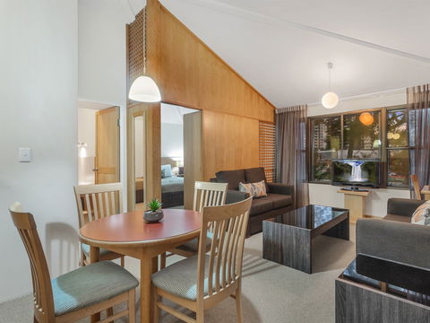 The Airport International Motel - Tourism Bookings 11