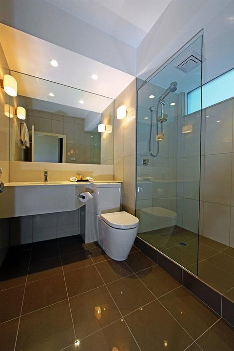 Lenna of Hobart - Events Australia 10