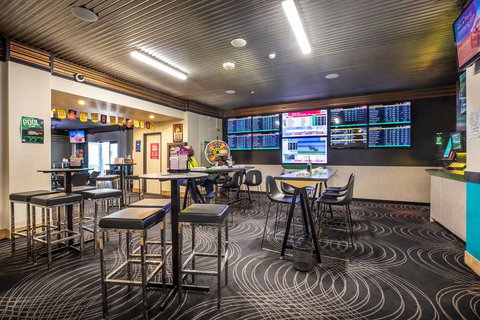 Atherton Hotel - Events Australia 5