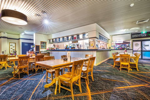 Atherton Hotel - Events Australia 6