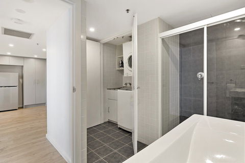 Astra Apartments Parramatta - Tourism Bookings 16