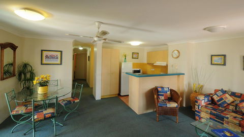 Aruba Beach Resort - Events Australia 1