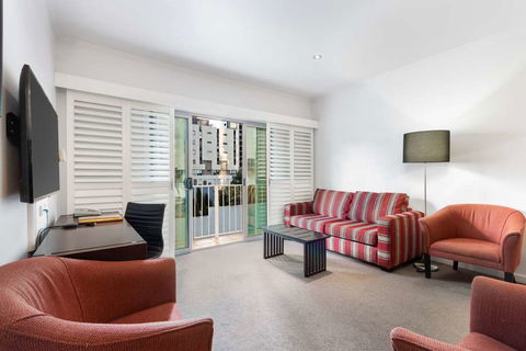 Alto Hotel On Bourke - Tourism Bookings 9