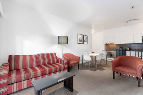 Alto Hotel On Bourke - Tourism Bookings 10