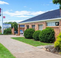 Golden Chain Aalana Motor Inn - Events Australia