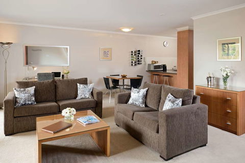 Ringwood Royale Apartment Hotel - Events Australia 2