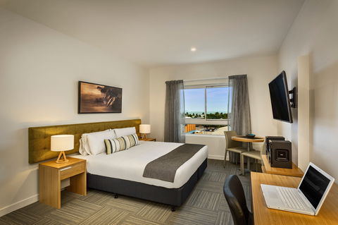 Quest Townsville On Eyre - Events Australia 13