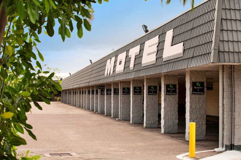 Dalrymple Motel - Events Australia 0