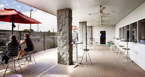 Dalrymple Motel - Events Australia 11