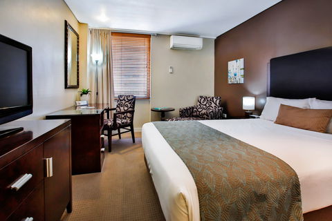 Madison Plaza Townsville - Events Australia 6