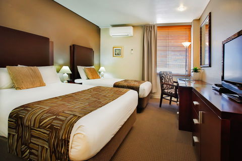 Madison Plaza Townsville - Events Australia 8
