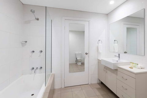 Nesuto Woolloomooloo Sydney Apartments - Tourism Bookings 6