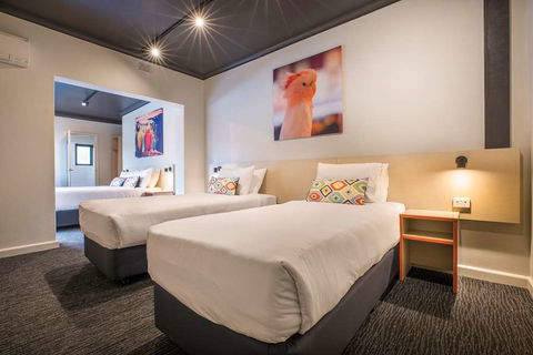 Nightcap At Chester Hill Hotel - Events Australia 5