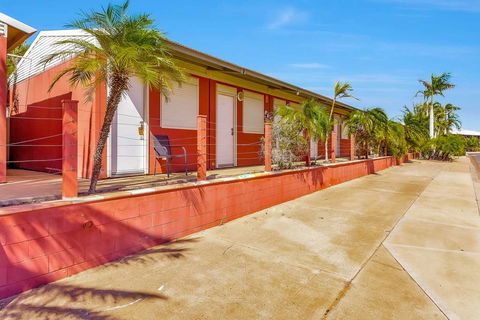 Econo Lodge Karratha - Tourism Bookings 5