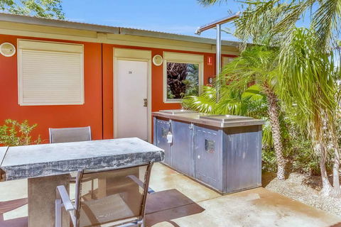 Econo Lodge Karratha - Tourism Bookings 15