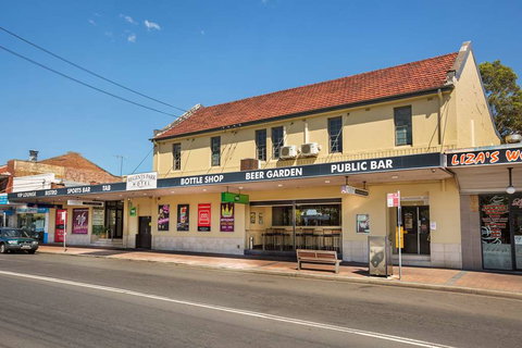 Nightcap at Regents Park Hotel - Tourism Bookings 0