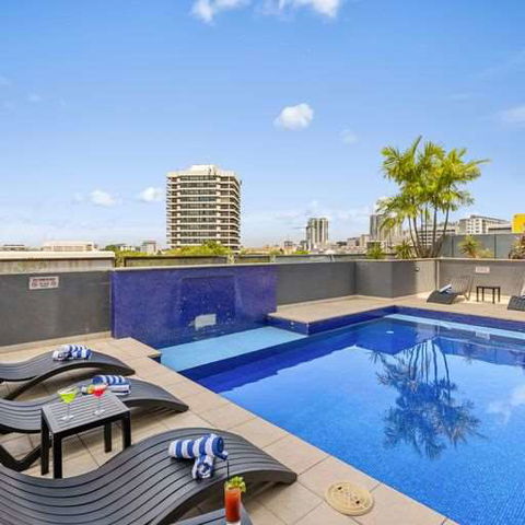 H On Mitchell Apartment Hotel - Events Australia 5