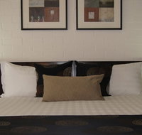 Blazing Stump Motel  Suites - Events Australia