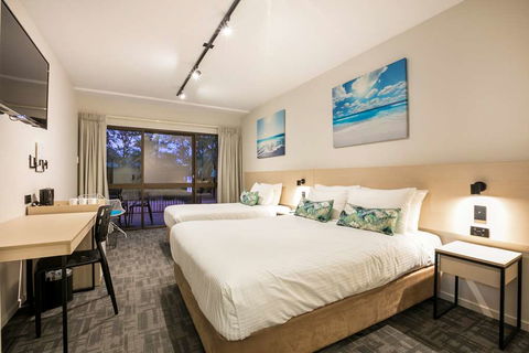 Kawana Waters Hotel by NightCap - Events Australia 2