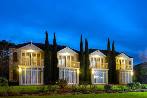 Best Western Colonial Village Motel - Tourism Bookings 0