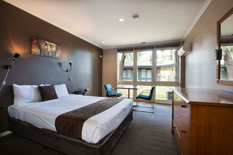 Burvale Hotel - Events Australia 3