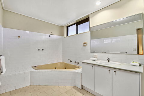 Knox International Hotel - Events Australia 5