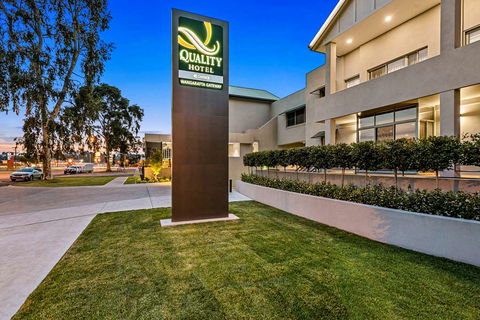 Quality Hotel Wangaratta Gateway - Tourism Bookings 1