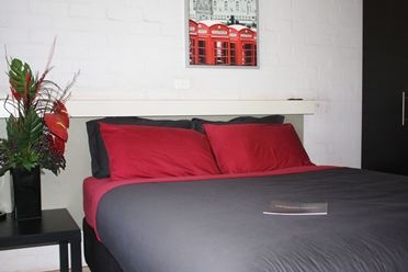 Newman Hotel - Events Australia 1