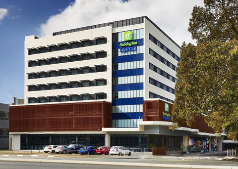 Holiday Inn Express Newcastle - Tourism Bookings 0