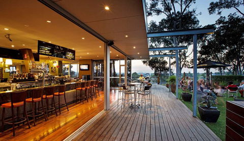 Nightcap At Shoppingtown Hotel - Events Australia 1