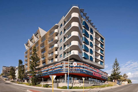 Ramada VetroBlu Scarborough Beach - Events Australia 1