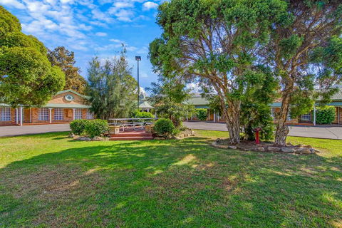 Quality Inn Penrith - Tourism Bookings 2