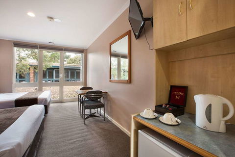 Burvale Hotel - Events Australia 5
