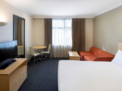 Mercure Sydney Blacktown - Events Australia 9