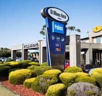 Nightcap at St Albans Hotel - Events Australia