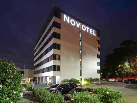 Novotel Sydney Rooty Hill - Events Australia 0