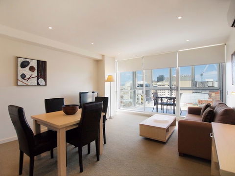 IStay Precinct - Events Australia 2
